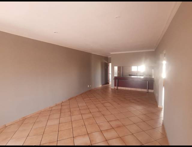 2 BEDROOM APARTMENT TO LET IN KENLEAF